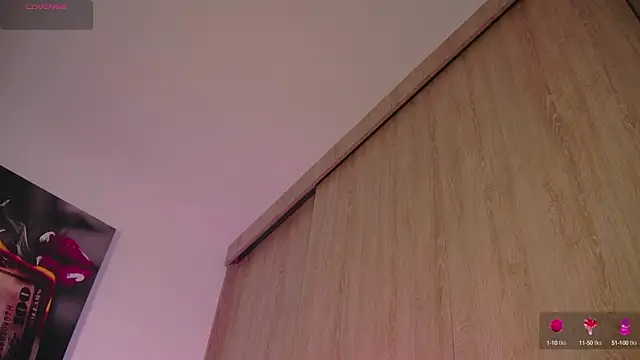 Snapshot of aidaadams chatting on 15, 10, 2025 aidaadams online show from 15, 10, 2025