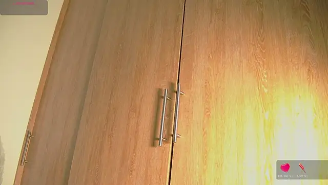 Snapshot of aidaadams chatting on 20, 10, 2025 aidaadams online show from 20, 10, 2025