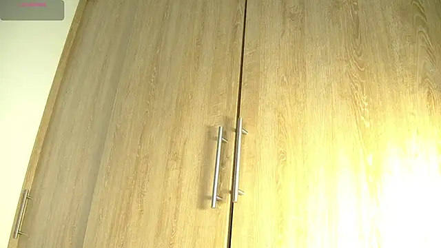 Snapshot of aidaadams chatting on 6, 11, 2025 aidaadams online show from 6, 11, 2025