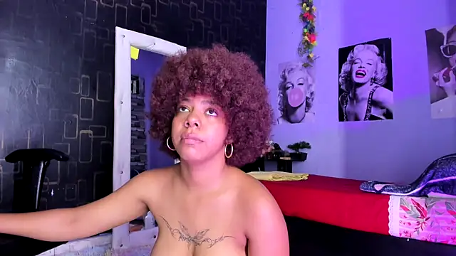 Alika01 online show from 10, 2, 2025