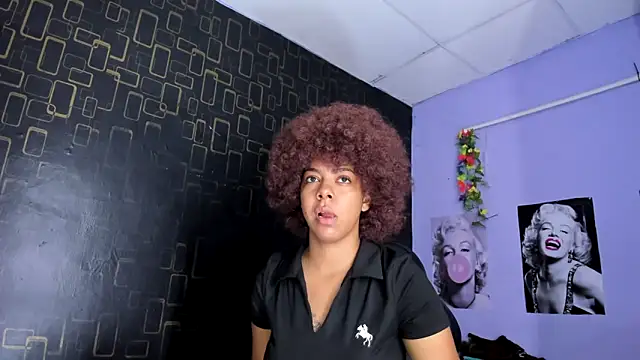 Alika01 online show from 14, 2, 2025