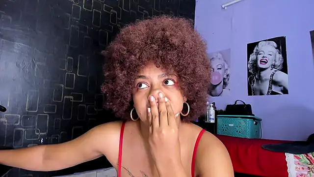 Alika01 online show from 14, 2, 2025