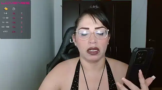 Snapshot of natashasmithe chatting on 13, 1, 2025 natashasmithe online show from 13, 1, 2025