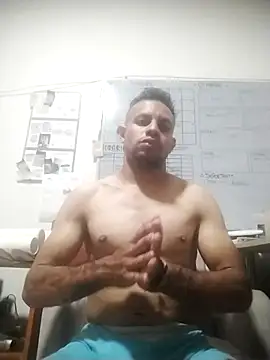 Snapshot of lux2631 chatting on 21, 2, 2026 lux2631 online show from 21, 2, 2026