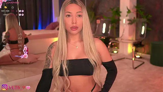 violettabunny03 online show from 12, 3, 2025