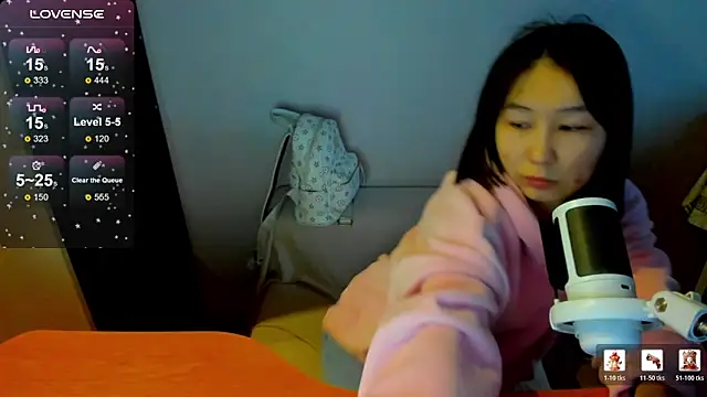 SaraXray online show from 1, 2, 2026