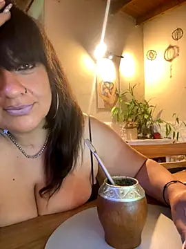 Sensualmente333 online show from 28, 11, 2025