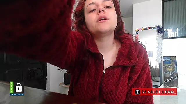 Scarletleon77 online show from 9, 10, 2025