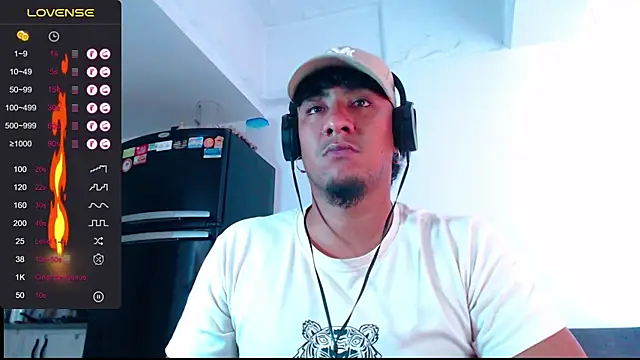 yosoy enzo2020 online show from 9, 12, 2024