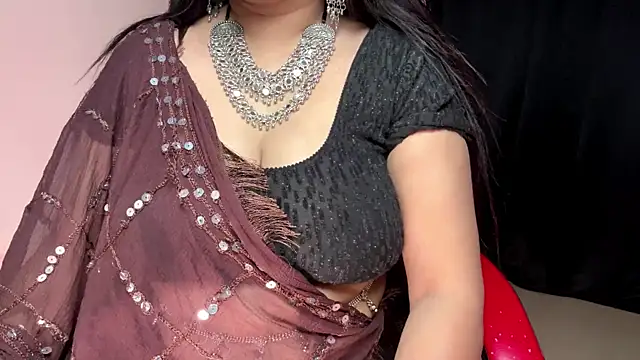 Snapshot of tigress_kashish chatting on 27, 9, 2025 tigress kashish online show from 27, 9, 2025