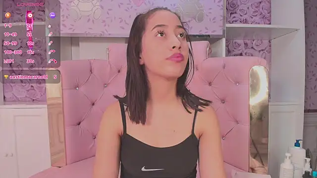 valentina cortes72 online show from 6, 2, 2025
