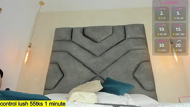 Snapshot of Liinda_Saenz chatting on 21, 10, 2025 Liinda Saenz online show from 21, 10, 2025