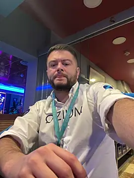 daevidconnor1 online show from 10, 12, 2024