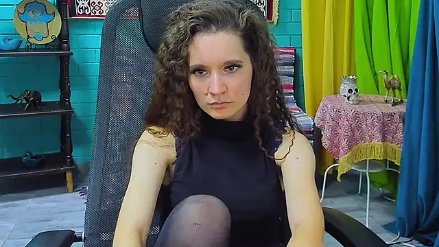 Miss Barbara  online show from 24, 1, 2025