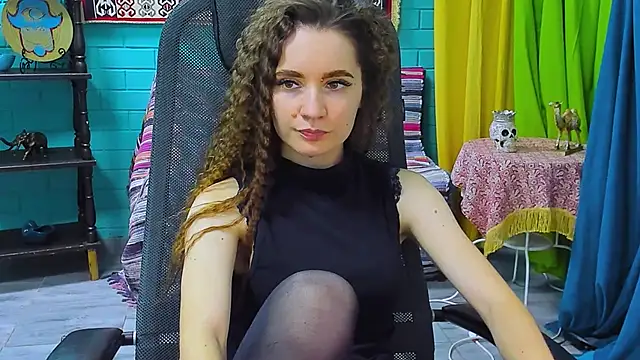 Miss Barbara  online show from 28, 1, 2025