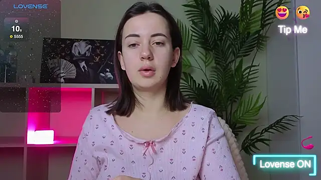 SweetieKendl online show from 23, 2, 2026