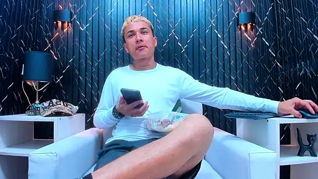 jeic 18 online show from 4, 11, 2025