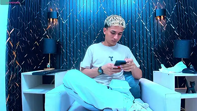 jeic 18 online show from 18, 11, 2025