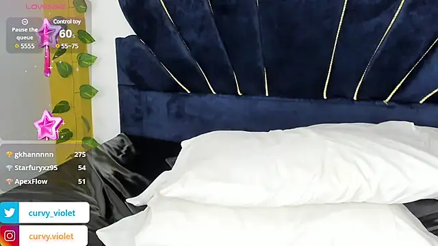 Snapshot of CurvyViolet chatting on 24, 1, 2025 CurvyViolet online show from 24, 1, 2025