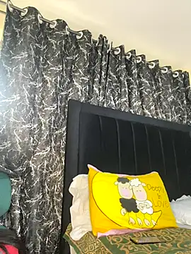 Snapshot of Sexy_barb2 chatting on 9, 10, 2025 Sexy barb2 online show from 9, 10, 2025