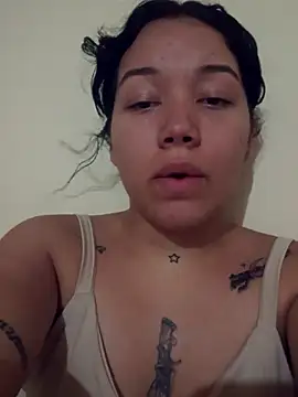 Snapshot of AlejaXxx9 chatting on 5, 11, 2025 AlejaXxx9 online show from 5, 11, 2025