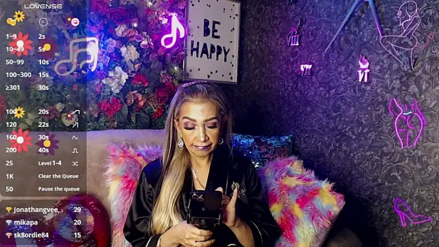 Snapshot of EvelinaGrey chatting on 30, 1, 2025 EvelinaGrey online show from 30, 1, 2025