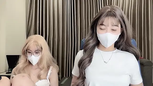 Snapshot of Mono-Stewardesss chatting on 19, 3, 2025 Mono-Stewardesss online show from 19, 3, 2025