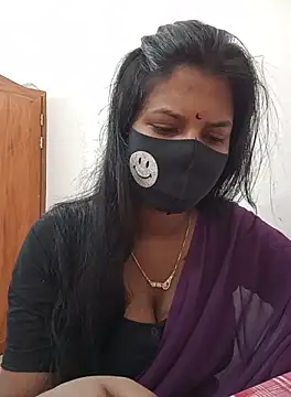 Snapshot of Anusri- chatting on 9, 10, 2025 Anusri- online show from 9, 10, 2025