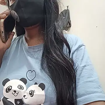 Snapshot of Anusri- chatting on 1, 11, 2025 Anusri- online show from 1, 11, 2025