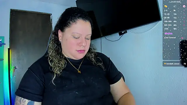 Snapshot of mariana_maze chatting on 7, 12, 2024 mariana maze online show from 7, 12, 2024