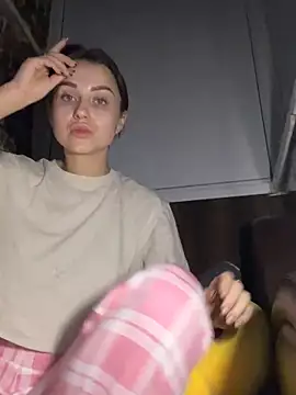 ellie ssexy online show from 6, 12, 2024