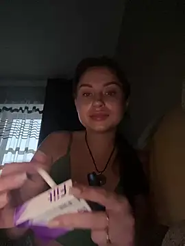 ellie ssexy online show from 10, 1, 2025