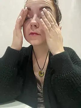 ellie ssexy online show from 25, 1, 2025