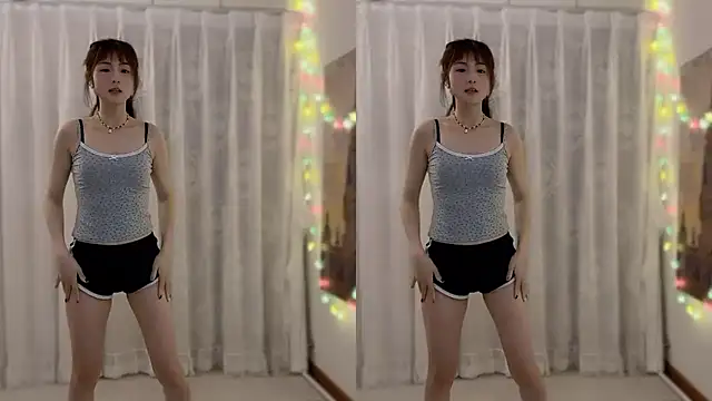 Snapshot of SHUIshui_ chatting on 25, 2, 2025 SHUIshui online show from 25, 2, 2025