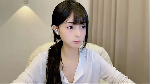 Snapshot of SHUIshui_ chatting on 28, 9, 2025 SHUIshui online show from 28, 9, 2025