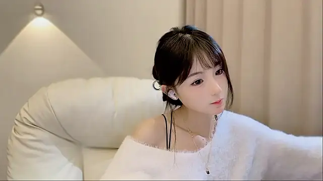 Snapshot of SHUIshui_ chatting on 6, 11, 2025 SHUIshui online show from 6, 11, 2025