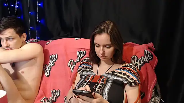 Snapshot of Milana69 chatting on 11, 10, 2025 Milana69 online show from 11, 10, 2025