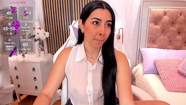 Charlotte Shelby online show from 18, 1, 2025