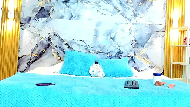 Snapshot of luna_hoott chatting on 14, 11, 2025 luna hoott online show from 14, 11, 2025