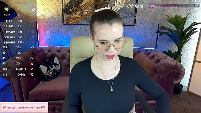 Snapshot of SecretDesireMe chatting on 1, 2, 2025 SecretDesireMe online show from 1, 2, 2025