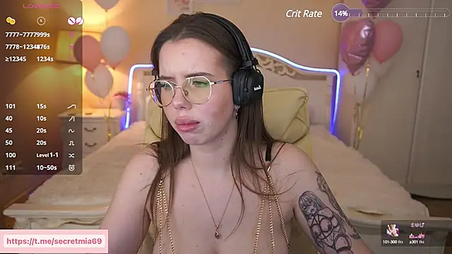 Snapshot of SecretDesireMe chatting on 21, 2, 2025 SecretDesireMe online show from 21, 2, 2025