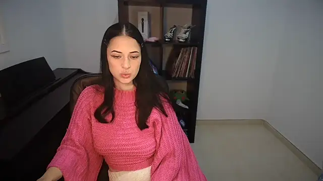 Snapshot of Windy_butterfly chatting on 14, 10, 2025 Windy butterfly online show from 14, 10, 2025