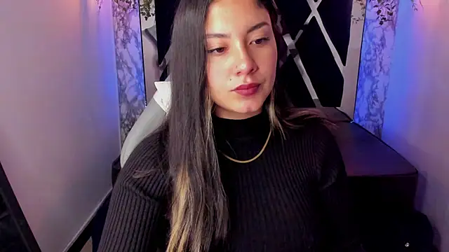 Lia 14  online show from 17, 1, 2025