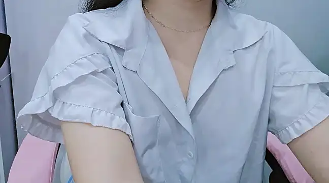 Kemmy babe20 online show from 3, 12, 2024