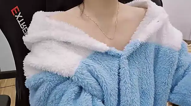 Kemmy babe20 online show from 14, 2, 2025