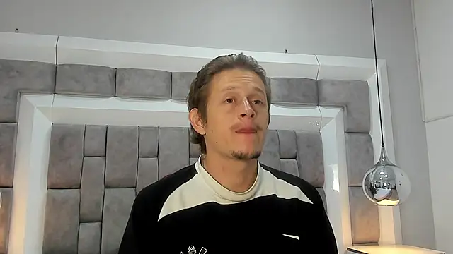 AnthonyAlso online show from 3, 11, 2025