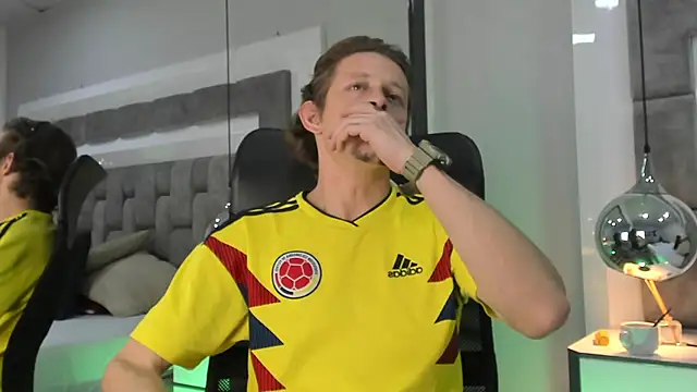 AnthonyAlso online show from 4, 11, 2025