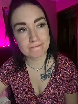 Snapshot of Roxana_Bell chatting on 24, 1, 2025 Roxana Bell online show from 24, 1, 2025