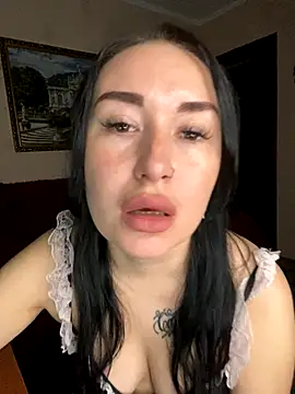 Roxana Bell online show from 29, 10, 2025