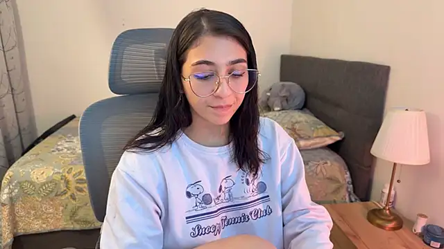 zoe moon18 online show from 11, 9, 2025